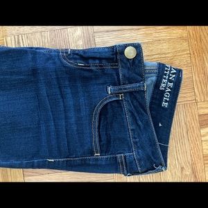 american eagle dark wash skinny jeans